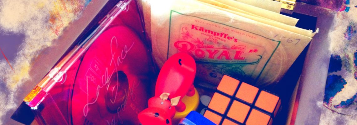 Laceface's box of things